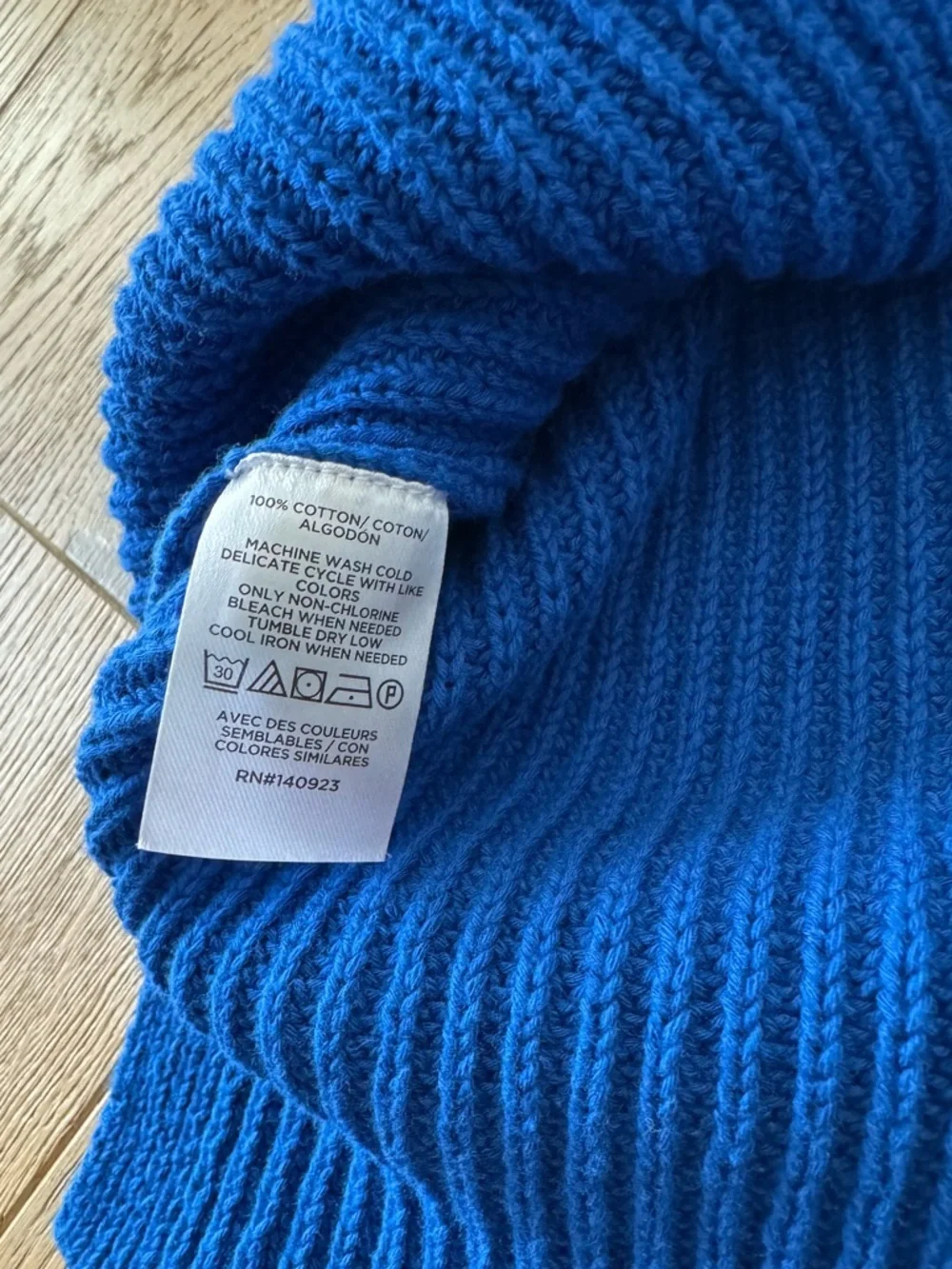 Loft V-Neck Knit Tank Top Blue Beach Boho Chic Size Small